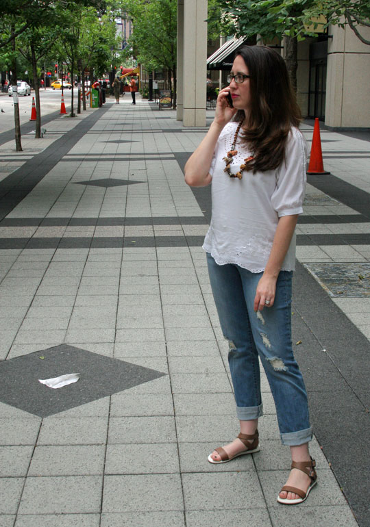 lacoste almont sandals outfit of the day, lacoste almont sandals, walking sandals, boyfriend jeans, tribal trend, lace