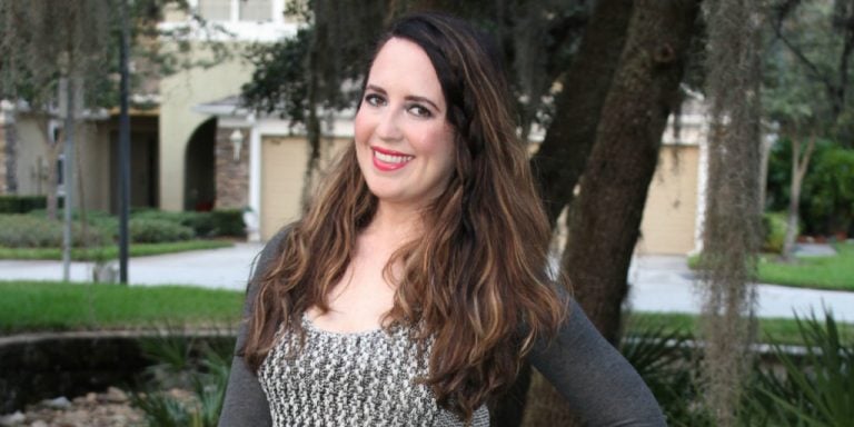 Monday Mingle: How to Wear Leather Leggings