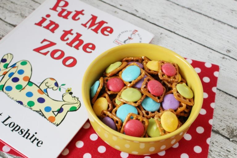 Put Me In the Zoo Themed Snack Mix