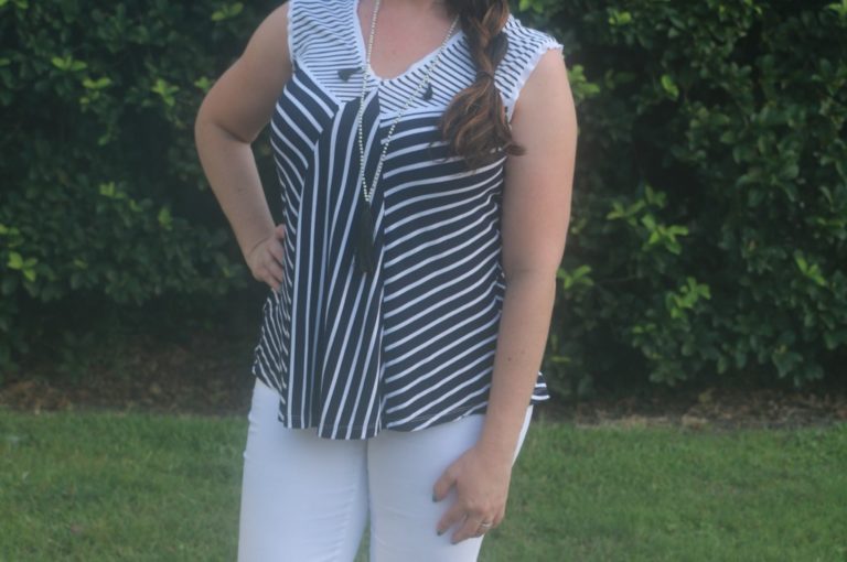 How to Wear White Jeans to Work