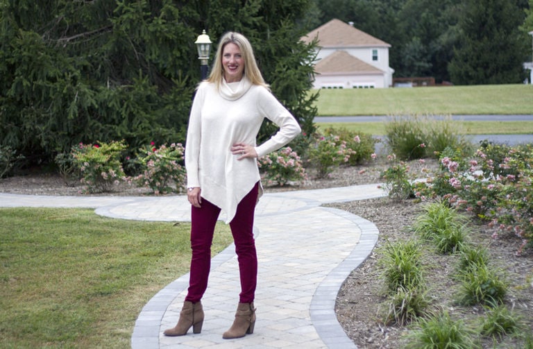 How to Wear Cranberry Leggings
