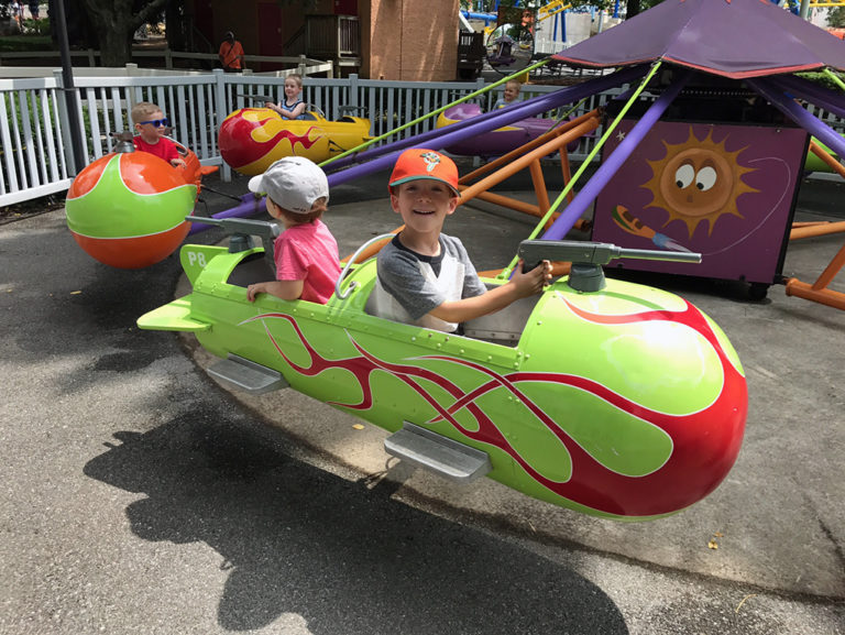 Dutch Wonderland, Tips and Everything You Need to Know