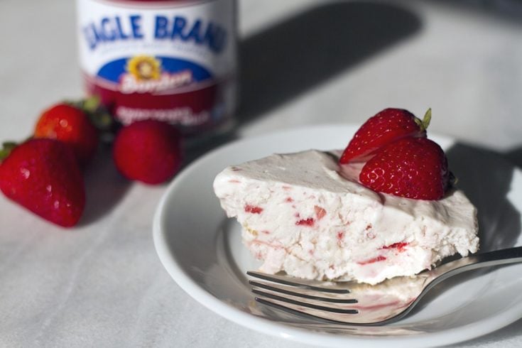 Frozen Strawberry Pie